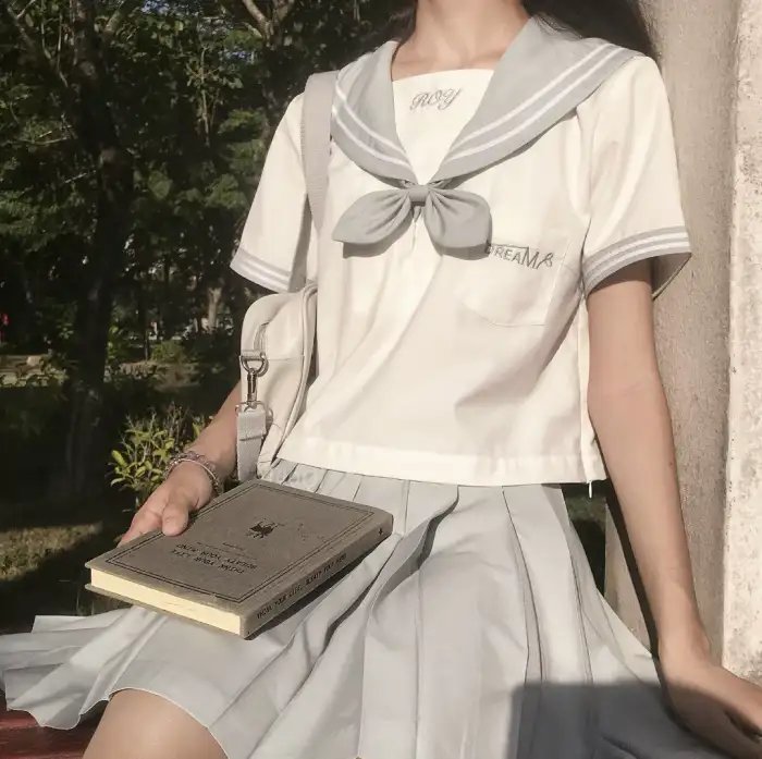 《布拉多》海报