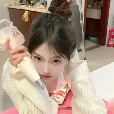 《琴茧》海报